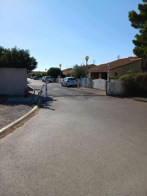Chez Yamina Villa Gruissan Exterior foto